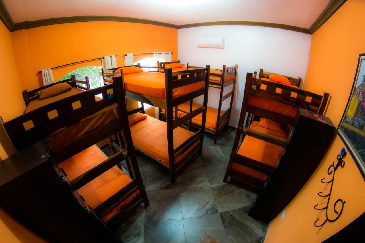 Hostal Casa De Grethel Flores Eksteriør billede